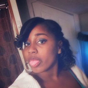 Meet your Posher, Ebony